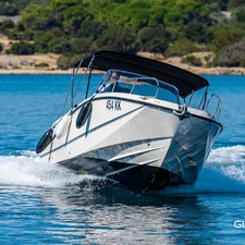 Quicksilver Activ 755 Sundeck