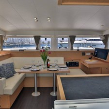 Lagoon 400 S2