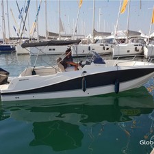 Quicksilver Activ 755 Open