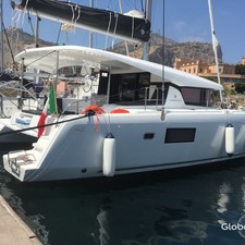 Lagoon 42