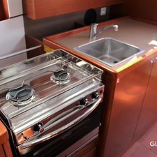 Beneteau Oceanis 38.1