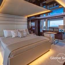 Sunseeker 131 Yacht