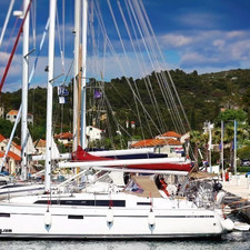 Bavaria 37 Cruiser