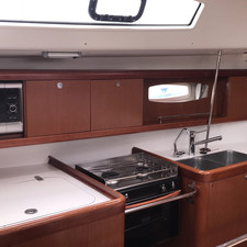 Oceanis 43