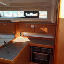 Bavaria CRUISER 34