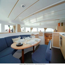 Lagoon 380 - 4 + 2 cab.