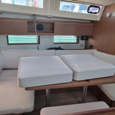 Beneteau Oceanis 46.1