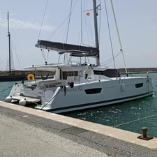 Fountaine Pajot Astréa 42