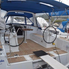 Beneteau Oceanis 38.1