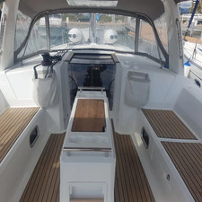 Beneteau Oceanis 38.1