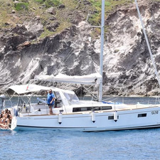 Oceanis 38 (3Cab)