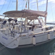 Beneteau Oceanis 38