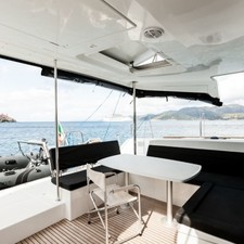 Lagoon 450 F