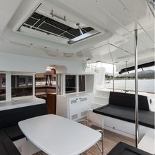 Lagoon 450 F