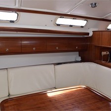 Bavaria 44