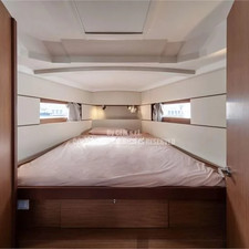 Beneteau Oceanis 38.1