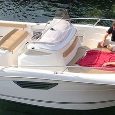 Jeanneau Cap Camarat 8.5