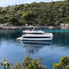 Fountaine Pajot Helia 44