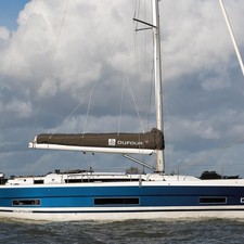 Dufour 470