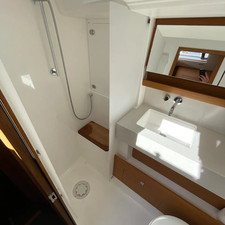 Dufour 470