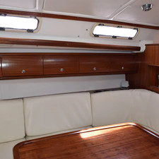 Bavaria 44