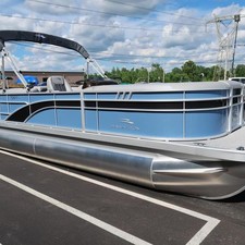 Bennington 22 SSRX