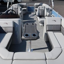Bennington 22 SSRX