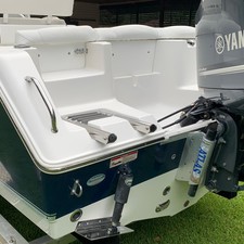 Sea Ray hunt ultra 211