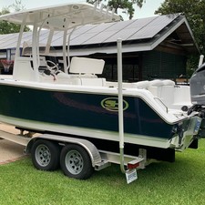 Sea Ray hunt ultra 211