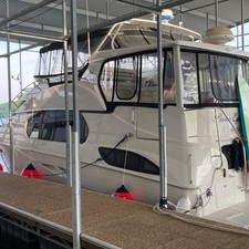 Silverton 43 Motor Yacht