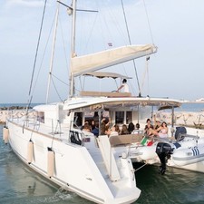 Lagoon 450 F