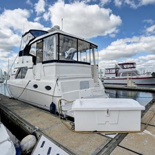 Silverton 392 Motor Yacht