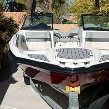 Yamaha Boats 212SS