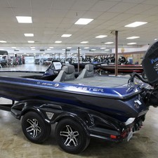 Skeeter fx20 le