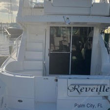Sea Ray 36 Sedan Bridge