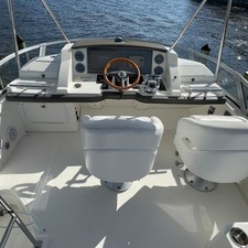 Sea Ray 36 Sedan Bridge
