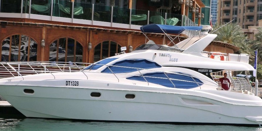 Majesty Yachts 50
