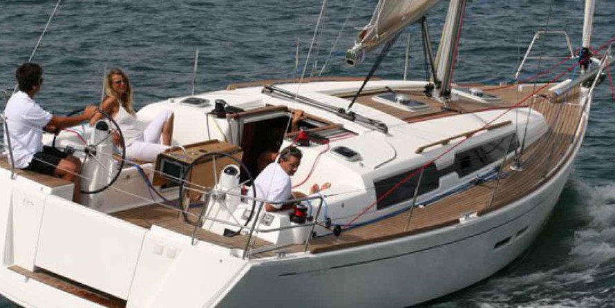 Dufour 375