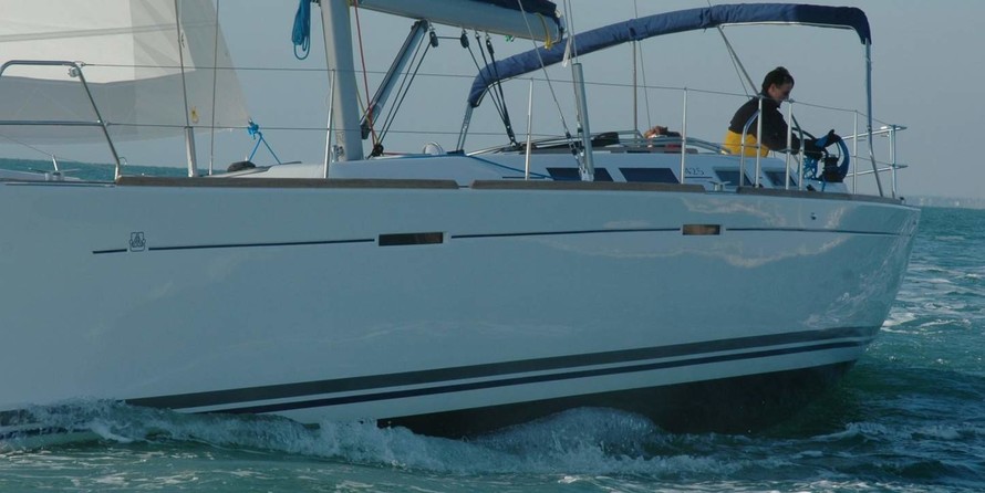Dufour 425