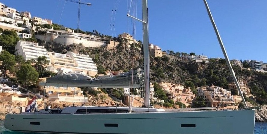 Grand Soleil 54