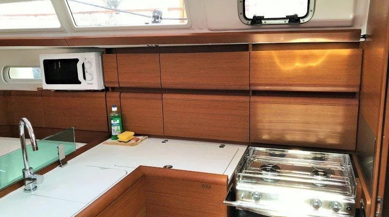 Jeanneau Sun Odyssey 389