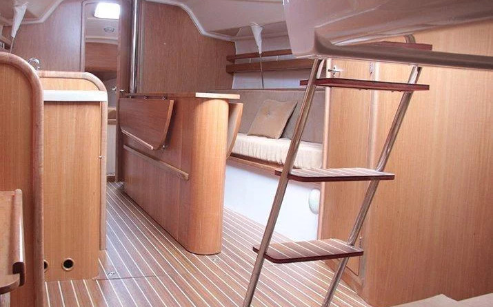 Maxus 28