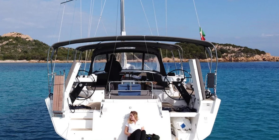 Dufour 530