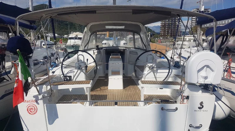 Beneteau Oceanis 38.1
