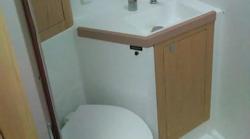 Oceanis 48