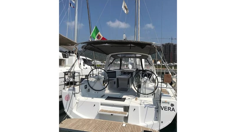 Oceanis 41.1 (3Cab)
