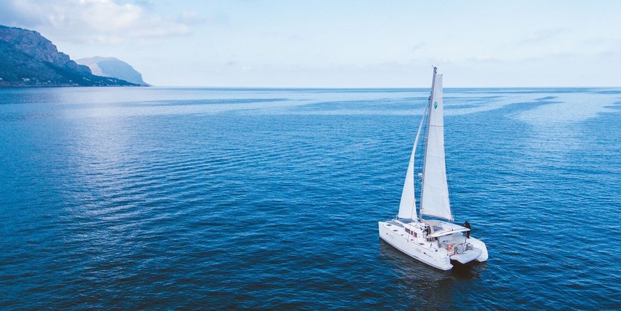 Lagoon 400