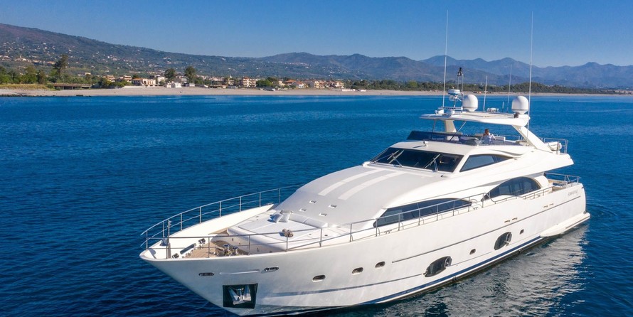 Ferretti 97