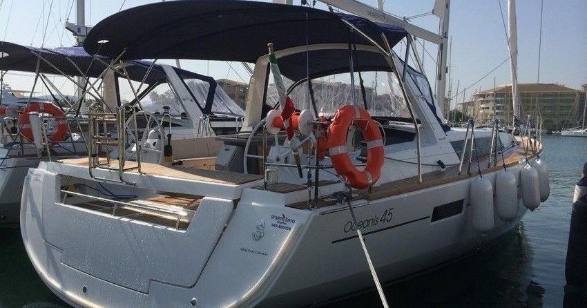 Beneteau Oceanis 45