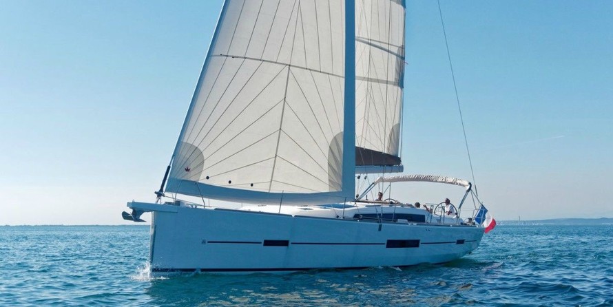 Dufour 512